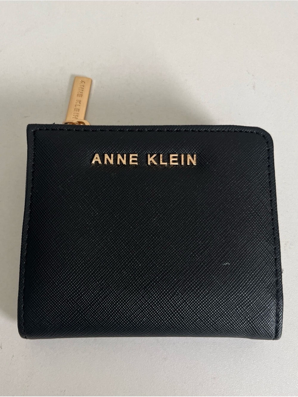 Anne Klein Compact Wallet Faux Leather Gold Hardware Zip Closure Logo Bi-Fold